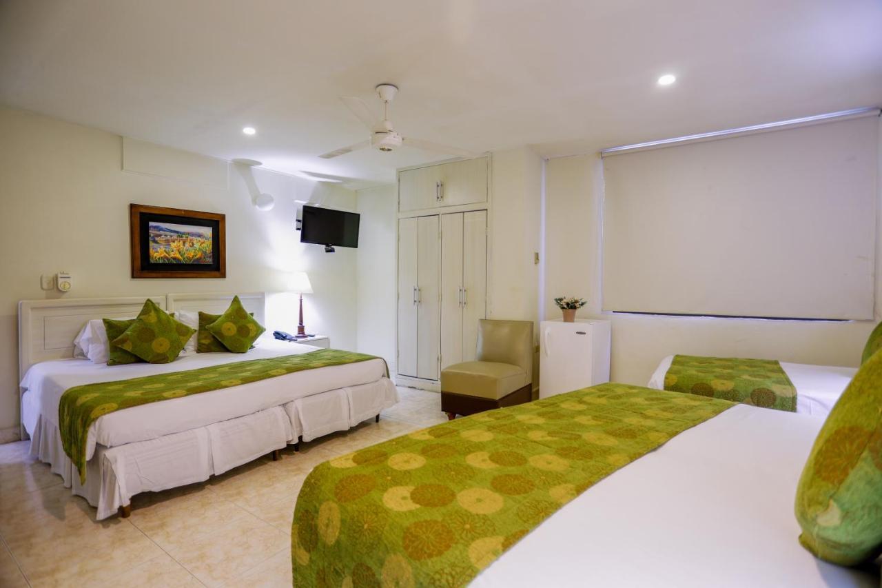 Hotel San Carlos Barrancabermeja Extérieur photo